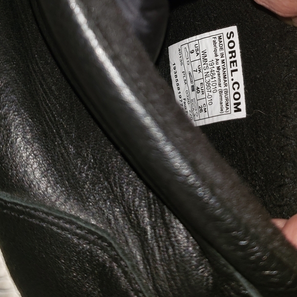 Sorel Black Leather Athletic Booties - Picture 11 of 11